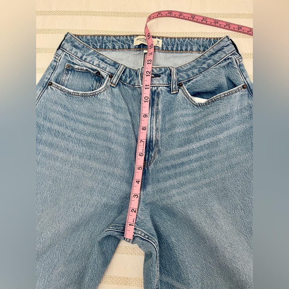 Abercrombie & Fitch High Rise Cropped Wide Leg Jean - Curve Love - Picture 9 of 14
